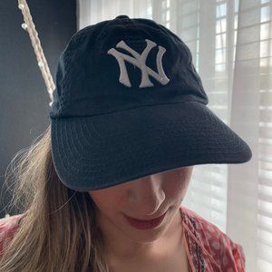 Yankees hat
